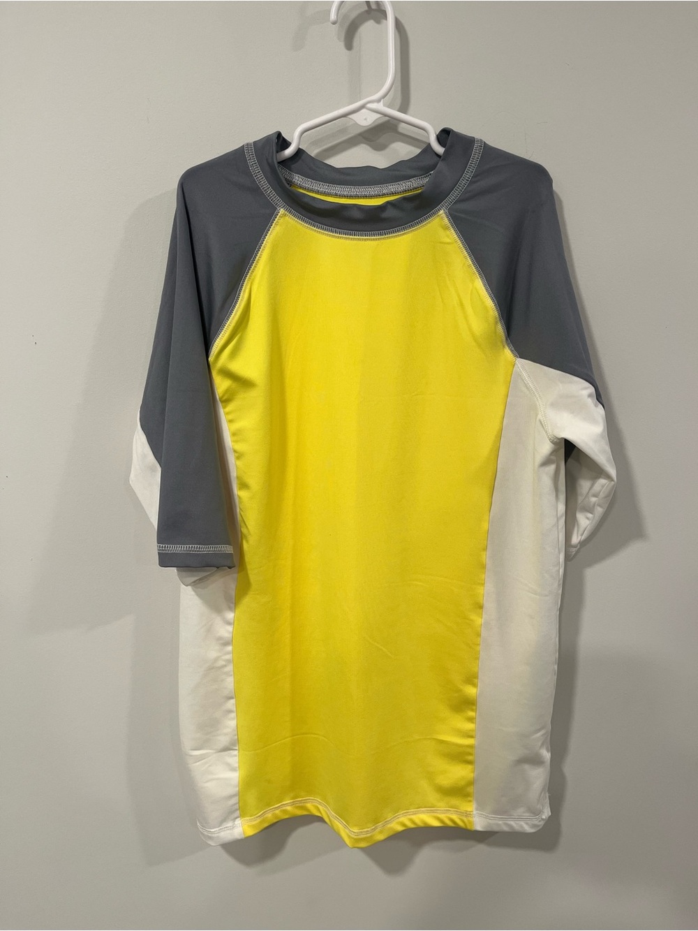 Cat & Jack Yellow and Gray Colorblock Rash Guard Top youth 16